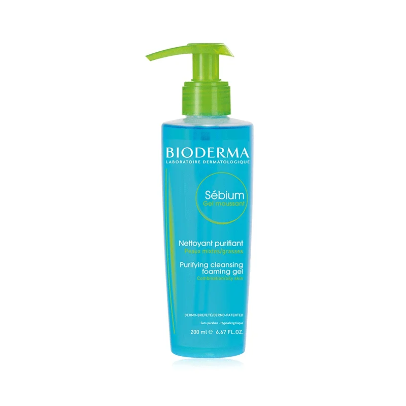 Bioderma Gel Face Wash Sebium Gel Moussant Purifying Cleansing Foaming – 200ml Bioderma Sébium Gel Moussant is suitable for cleansing combinations to oily skin and has a gentle but deep purifying action. This foaming gel eliminates excess sebum and purifies the epidermis. Its ultra-gentle formula respects the cutaneous balance. Non-drying, soap-free. Non-comedogenic. It has an excellent tolerance on the facial skin, including the eye contour area. Benefits: Gently cleanses & purifies Limits sebum secretion A soap-free cleansing base that reduces clogged pores. INGREDIENTS: AQUA/WATER/EAU, SODIUM COCOAMPHOACETATE, SODIUM LAURETH SULFATE, METHYLPROPANEDIOL, DISODIUM EDTA, MANNITOL AUTOL RHAMNOSE, FRUCTOOLIGOSACCHARIDES, ZINC SULFATE, COPPER SULFATE, GINKGO BILOBA LEAF EXTRACT, PEG-90 GLYCERYL ISOSTEARATE, LACTIC ACID, LAURETH-2, POTASSIUM SORBATE, SODIUM CHLORIDE PROPYLENE GLYCOL, SODIUM HYDROXIDE, FRAGRANCE (PARFUM), [B418].